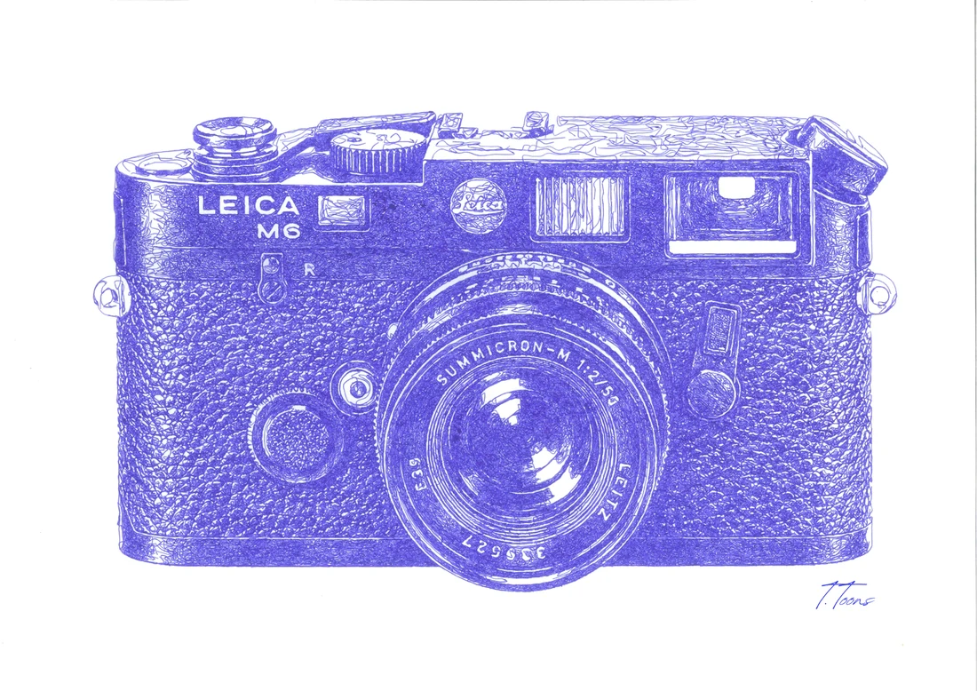 A Leica camera drawn in blue ballpoint pen.